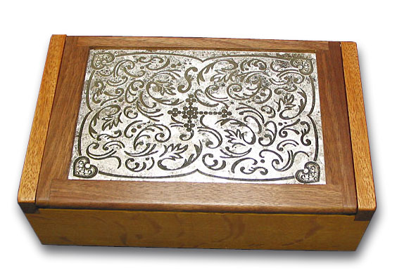 Wood Treasure Box with Camouflage Pattern Finish titanium